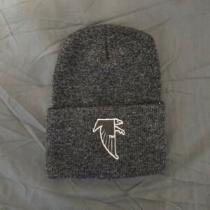 USED Men or Woman Atlanta Falcons NFL Football Black and White Beanie